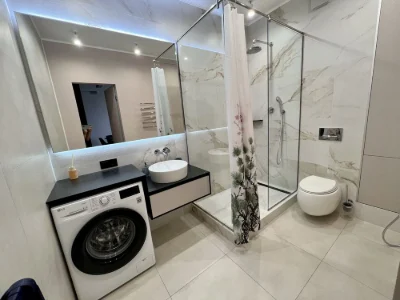 Продам квартиру на Каманина, с видом моря