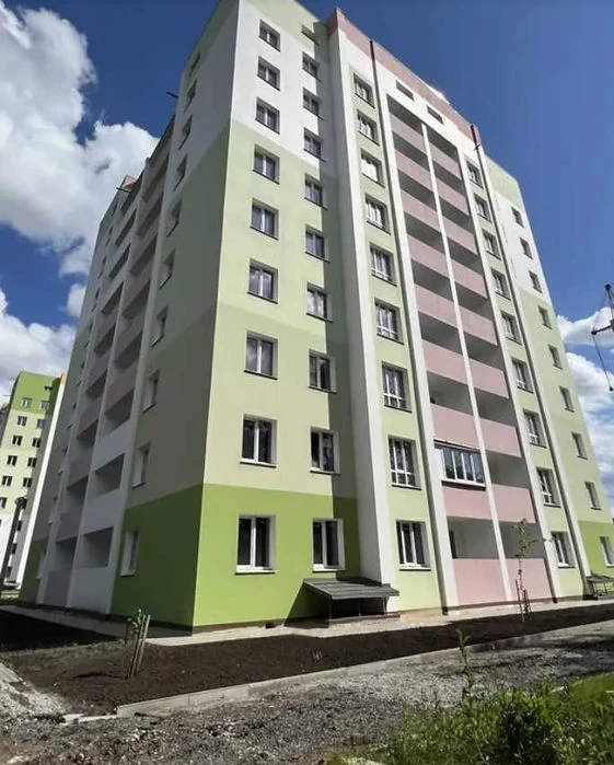For sale 2-room apartment in Mira residential complex 3. KhTZ. Novostroy