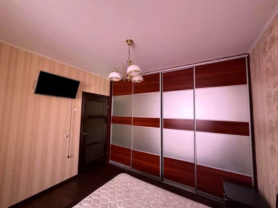 Apartment for rent, 3-room, 79 m² on the 10th floor