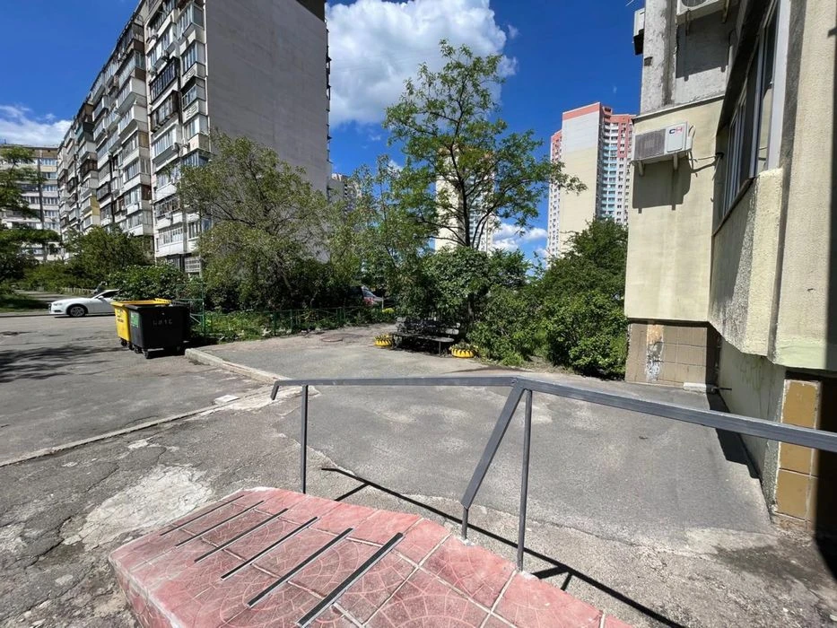Троєщина Затишна 2-кімнатна, 55 кв.м вулиця Бальзака 91/29 О