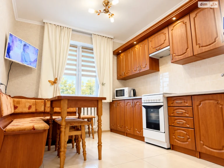 Long-Term Rental Apartment, Zamostyan