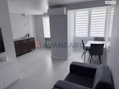 3-room Apartment for Sale in Chechel'