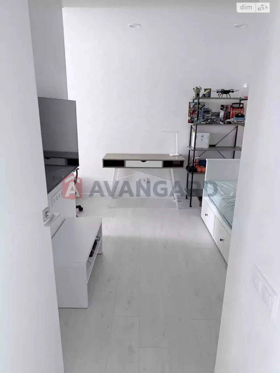 3-room Apartment for Sale in Chechel'