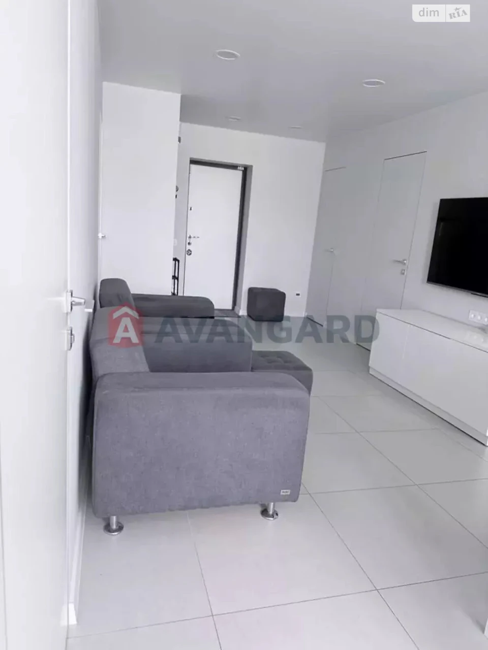 3-room Apartment for Sale in Chechel'