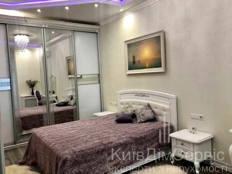 Квартира. Киев, Евгена Коновальца ул.