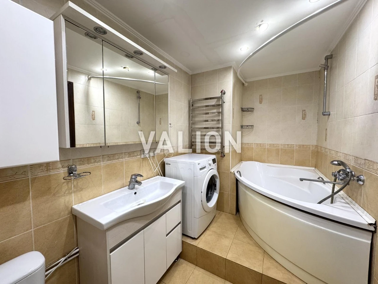 Продается 3-комнатная квартира 64,41 м² по улице Генерала Воробьева