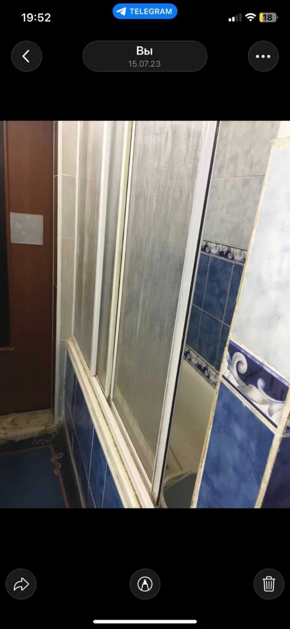 Продається трикімнатна квартира з автономним опаленням.Други