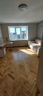 Двохкімнатна в раєні офісцетру на подільські