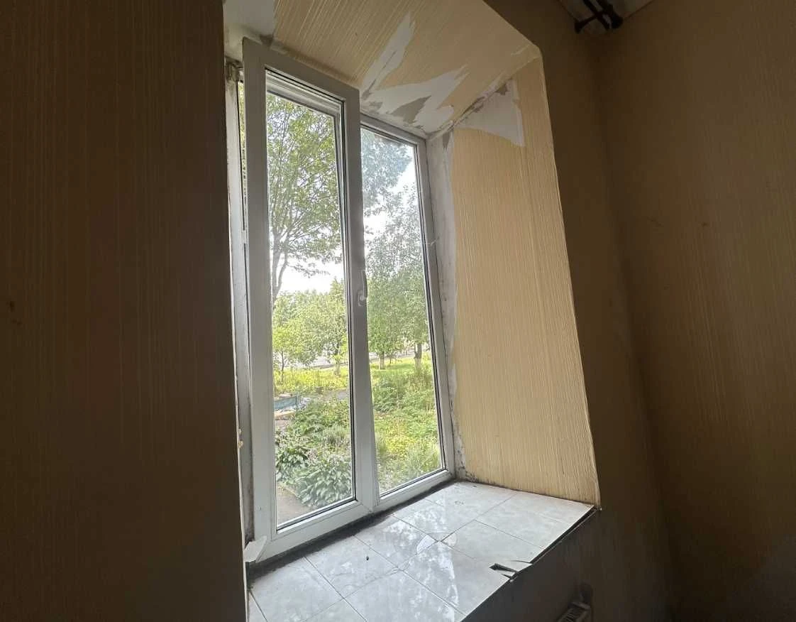 Продаж 2к квартири мікрорайон Дубове