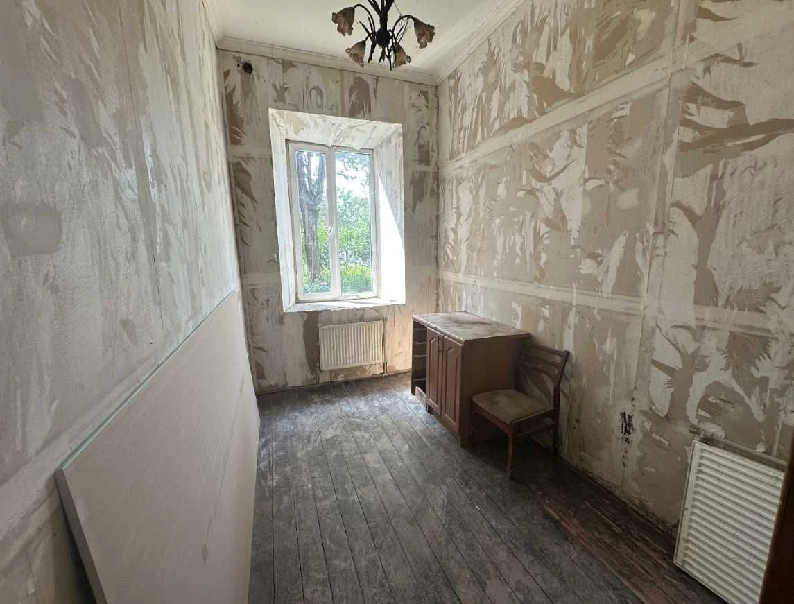Продаж 2к квартири мікрорайон Дубове