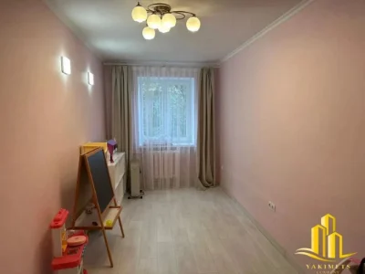 Продаж 3-к квартири; Вул. Лазаренка