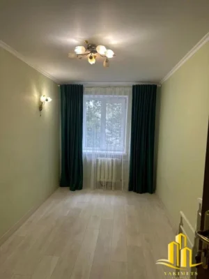Продаж 3-к квартири; Вул. Лазаренка
