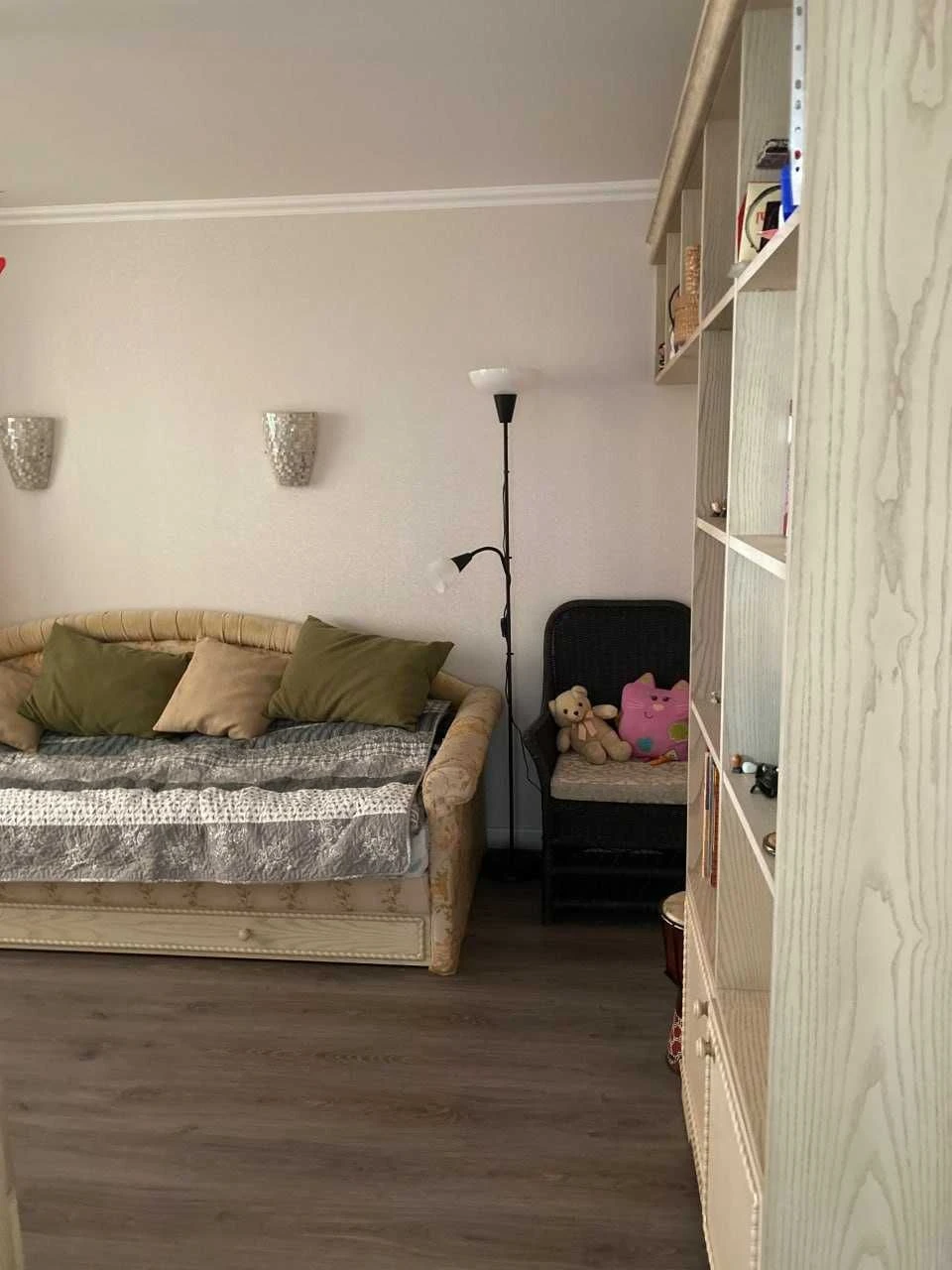 Продаж 3-кім. квартири 100м2 з ремонтом, меблями і технікою!