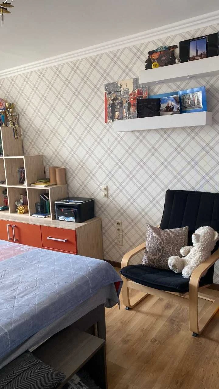 Продаж 3-кім. квартири 100м2 з ремонтом, меблями і технікою!
