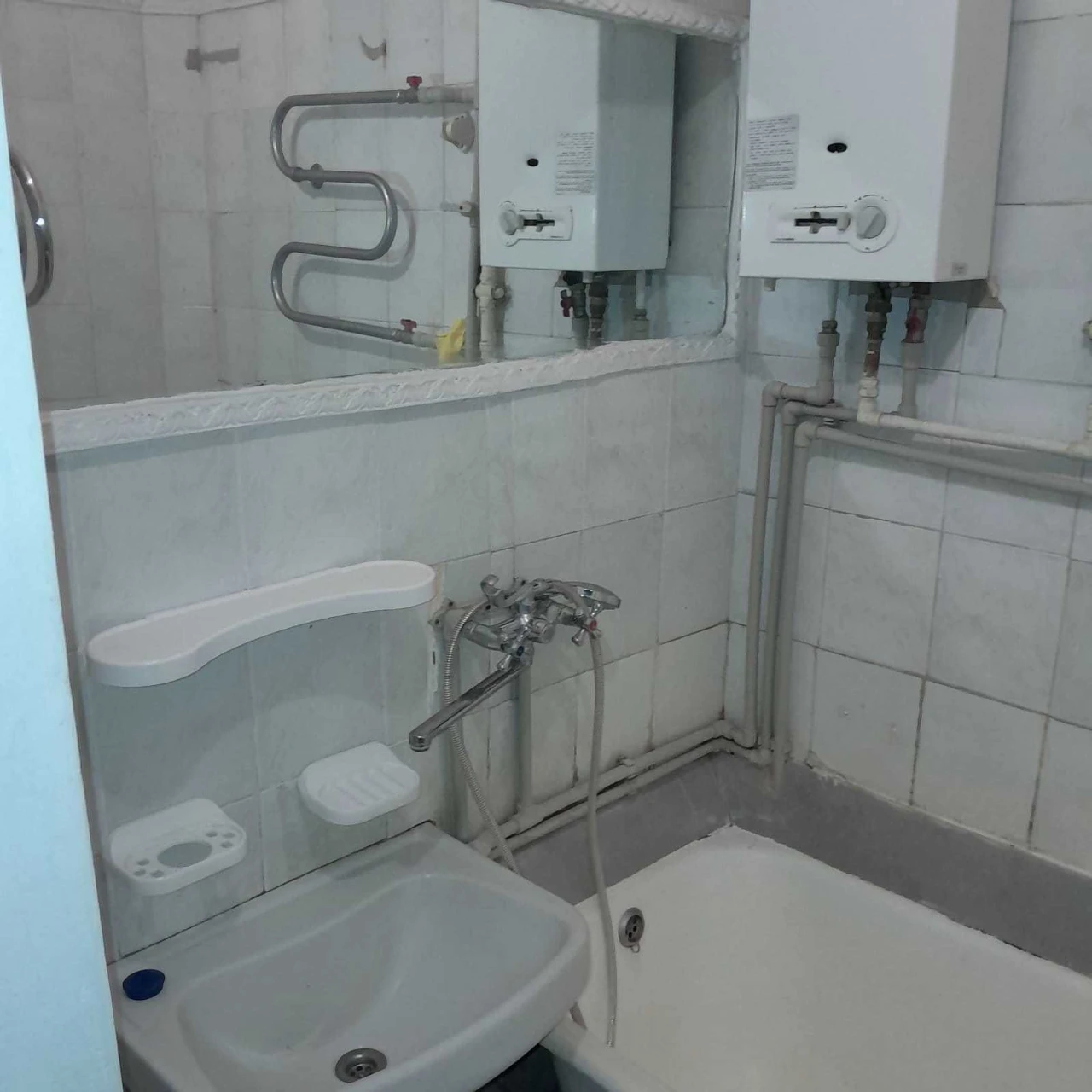 Apartment for Sale in Kharkiv, Music Street, 2nd floor.