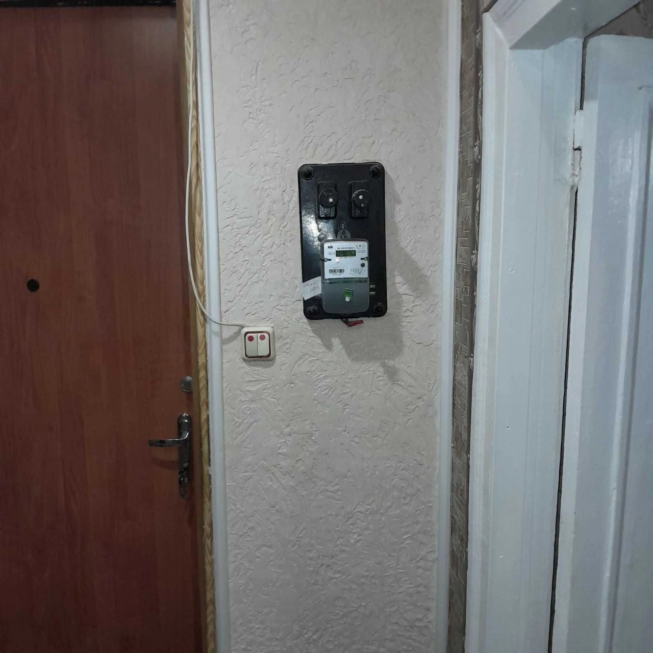 Apartment for Sale in Kharkiv, Music Street, 2nd floor.