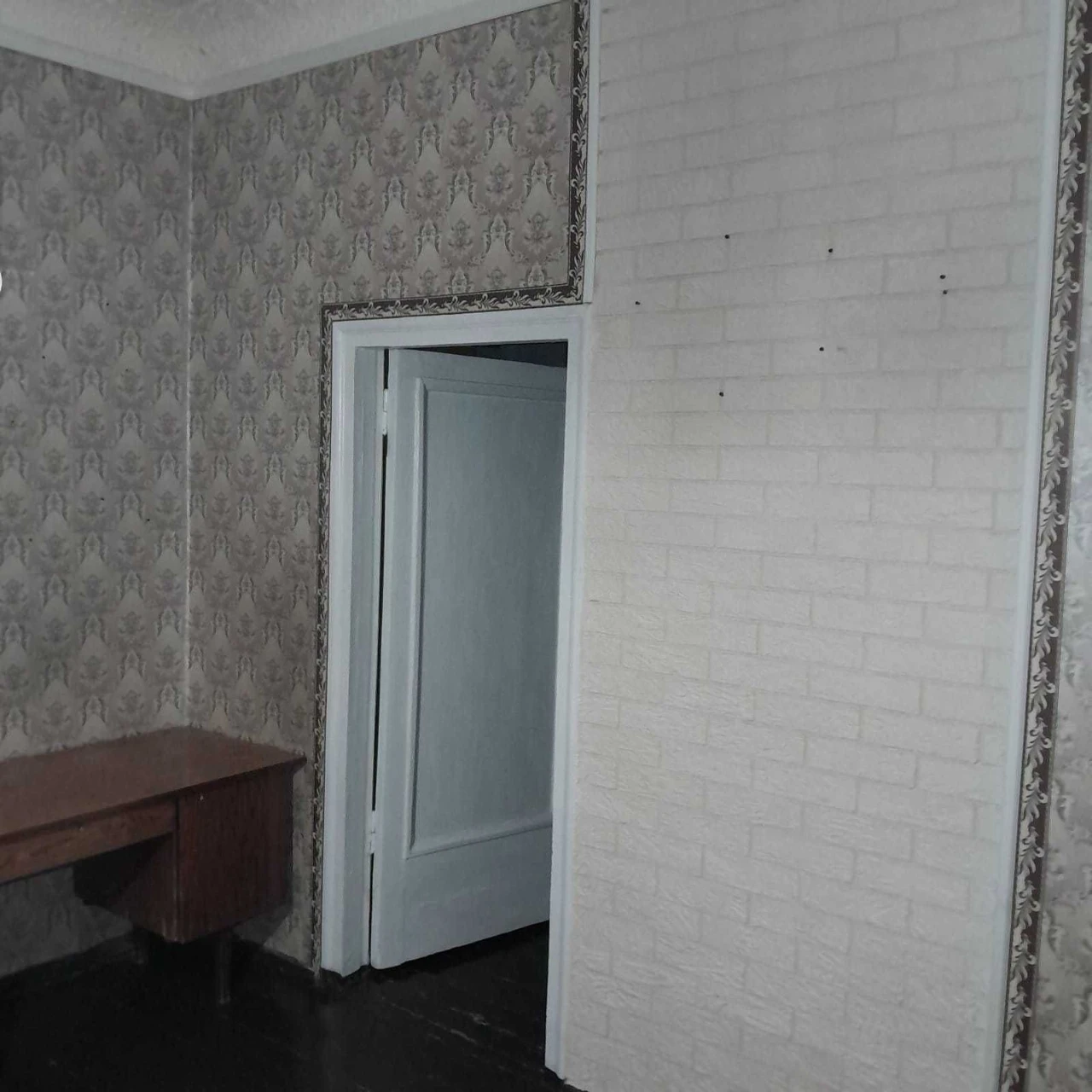 Apartment for Sale in Kharkiv, Music Street, 2nd floor.