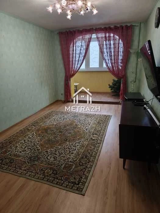 Cozy 3-bedroom apartment for sale on Leopolda Sviody