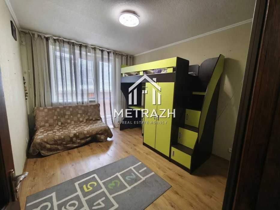 Cozy 3-bedroom apartment for sale on Leopolda Sviody