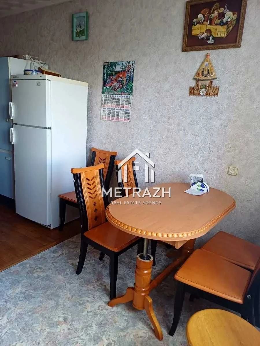 91711 Продам 3-комнатную квартиру возле метро Перемога!