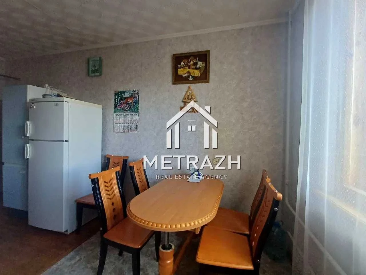 91711 Продам 3-комнатную квартиру возле метро Перемога!