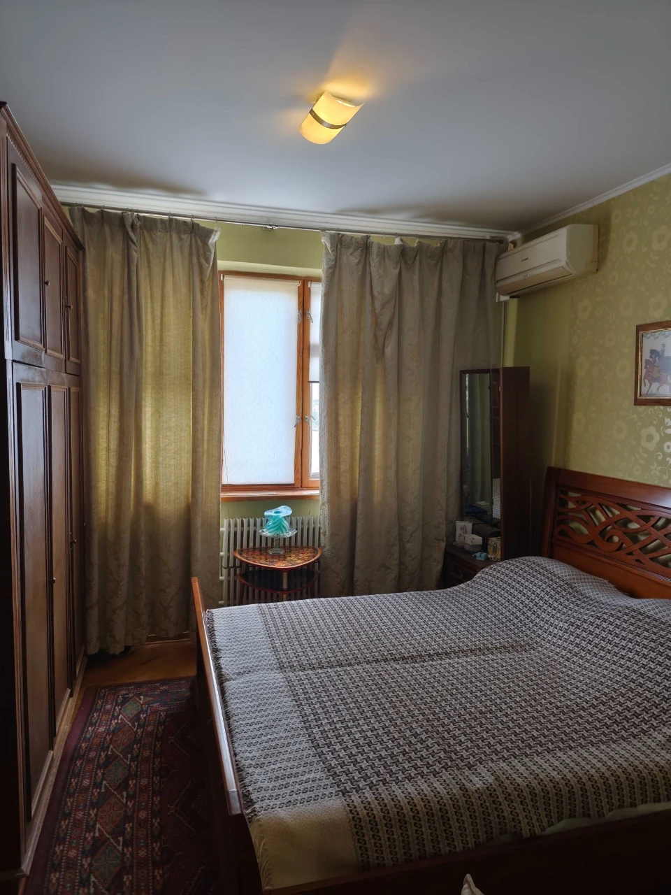 Продам 3 із. квартиру на Салтівці з ремонтом та меблями.