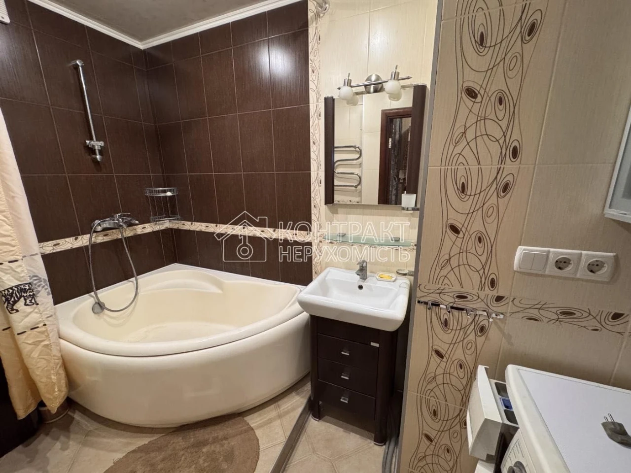 Продам 3комн.квартиру капитальный Ремонт Жуковского Сертифик