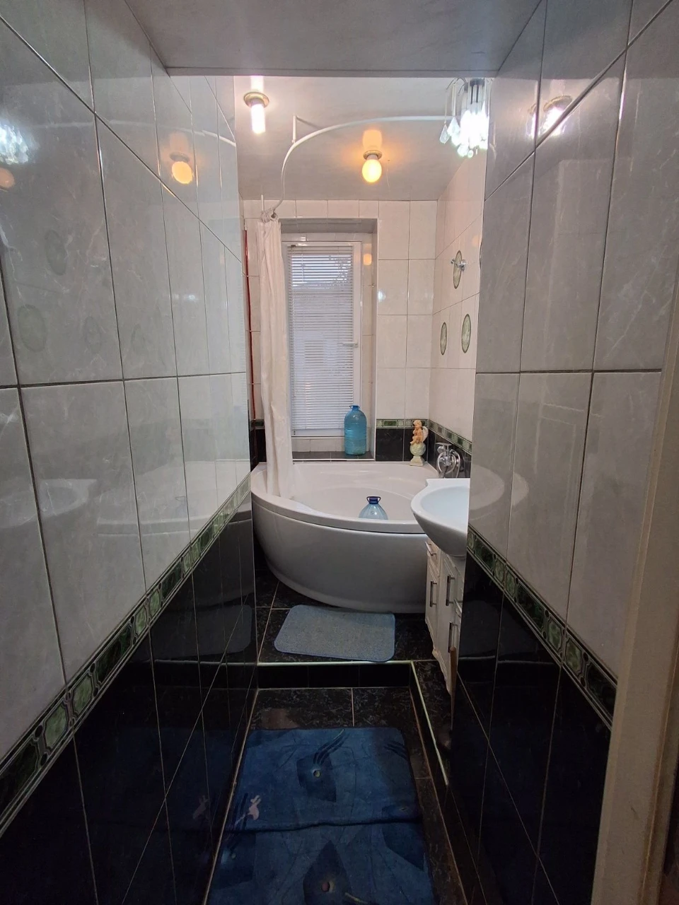 Продам 2 к. квартиру Библика ХТЗ метро Тракторный Завод Серт