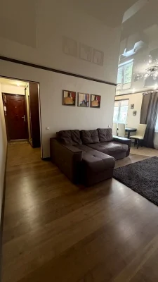 Продам 3х комнатную квартиру с ремонтом на Новых Домах, метр