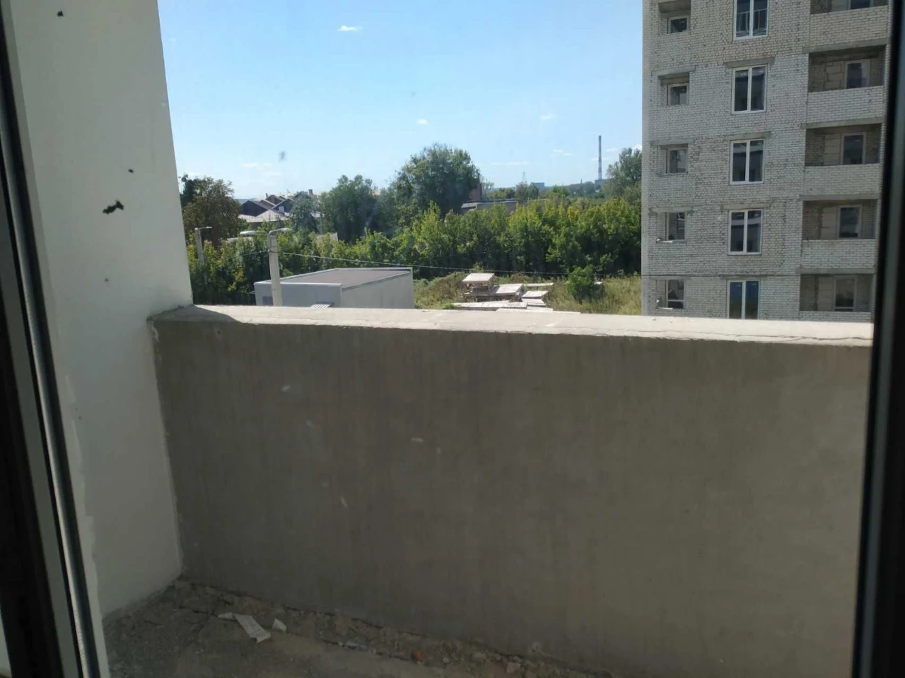 I will sell a large 1-room apartment in the new building of the Kazka residential complex