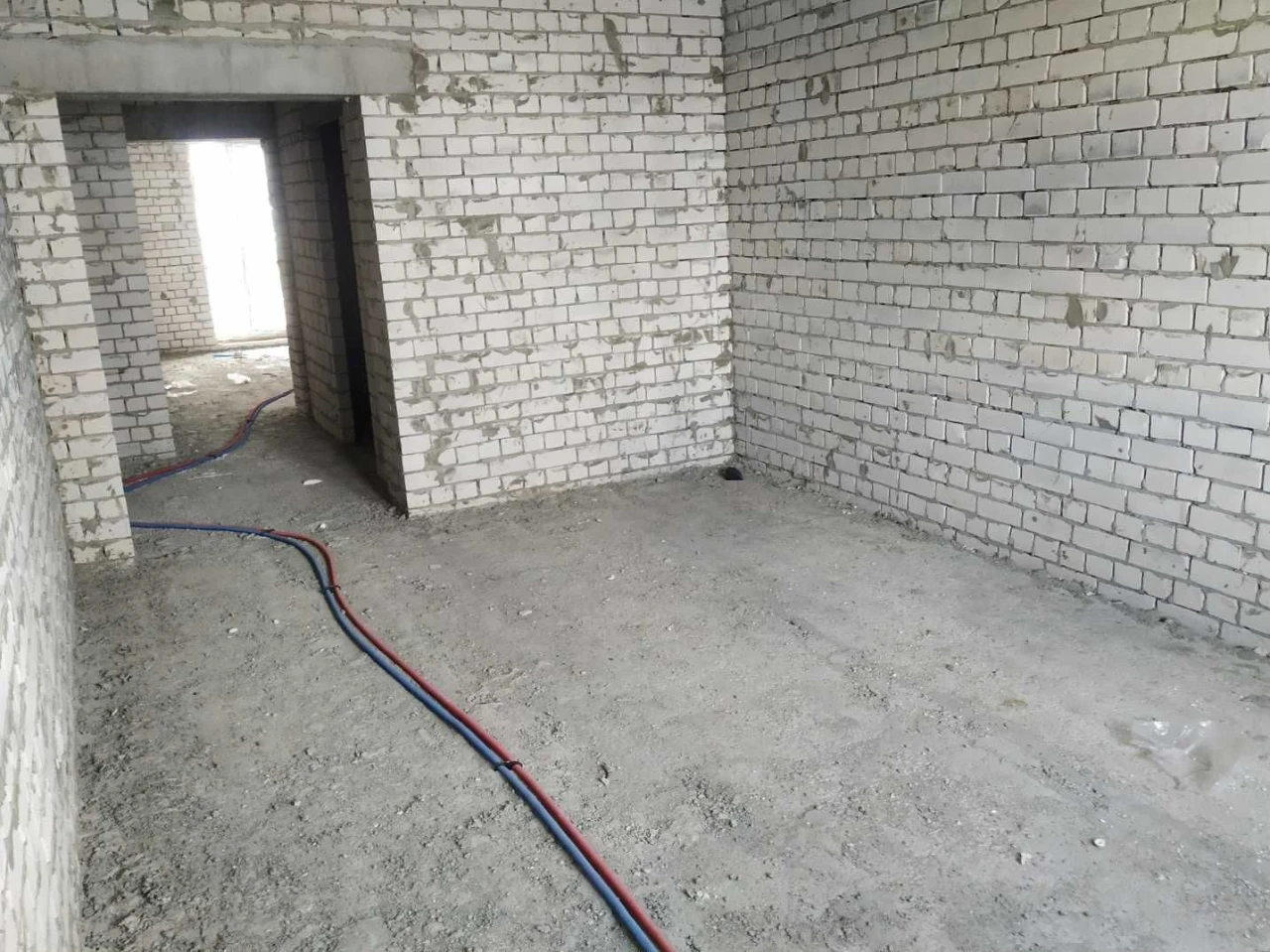 I will sell a large 1-room apartment in the new building of the Kazka residential complex