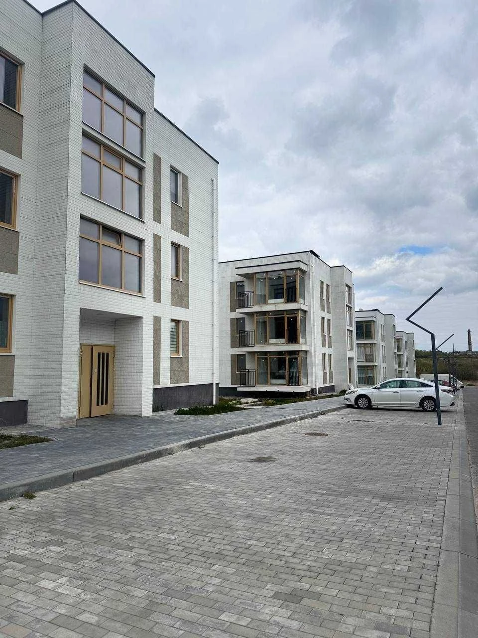 Продам 2-кімнатну квартиру в клубному будинку | новий ремонт