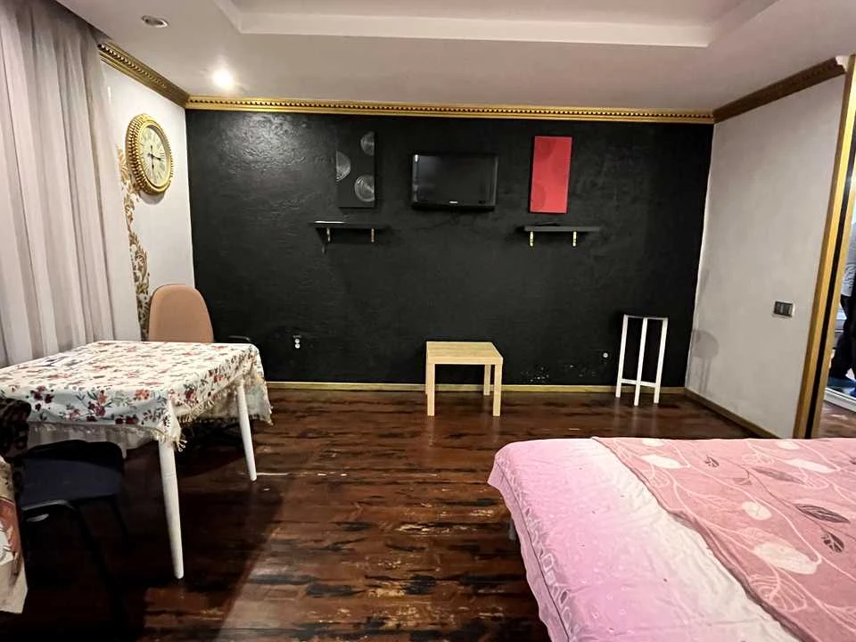 Apartment. Ivano-Frankivsk, Ugornitska st.