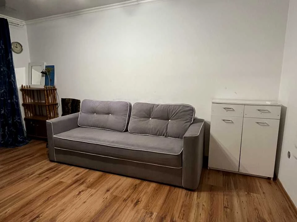Apartment. Ivano-Frankivsk, Ugornitska st.