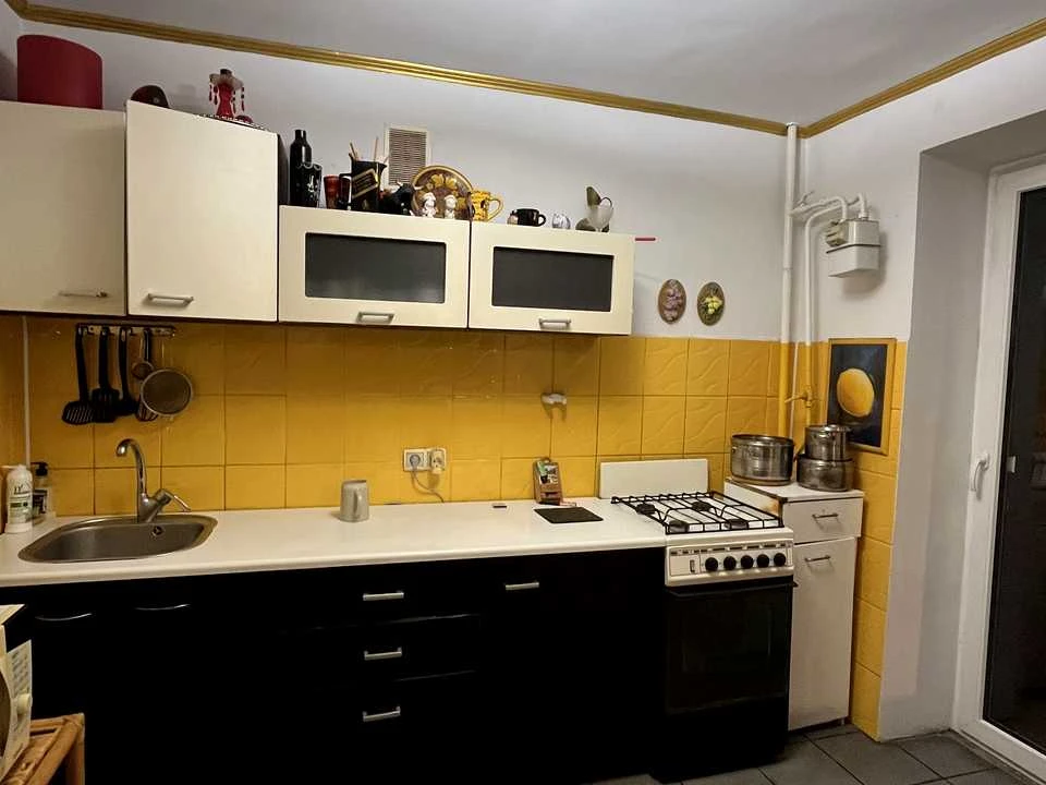 Apartment. Ivano-Frankivsk, Ugornitska st.