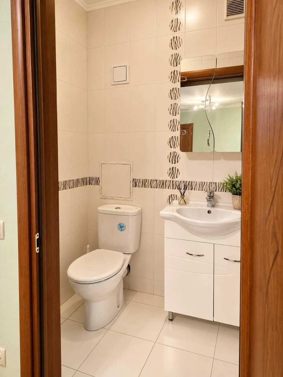 Просторная 2-комнатная квартира 90 м² в ЖК «Голосиево» / Голосиево