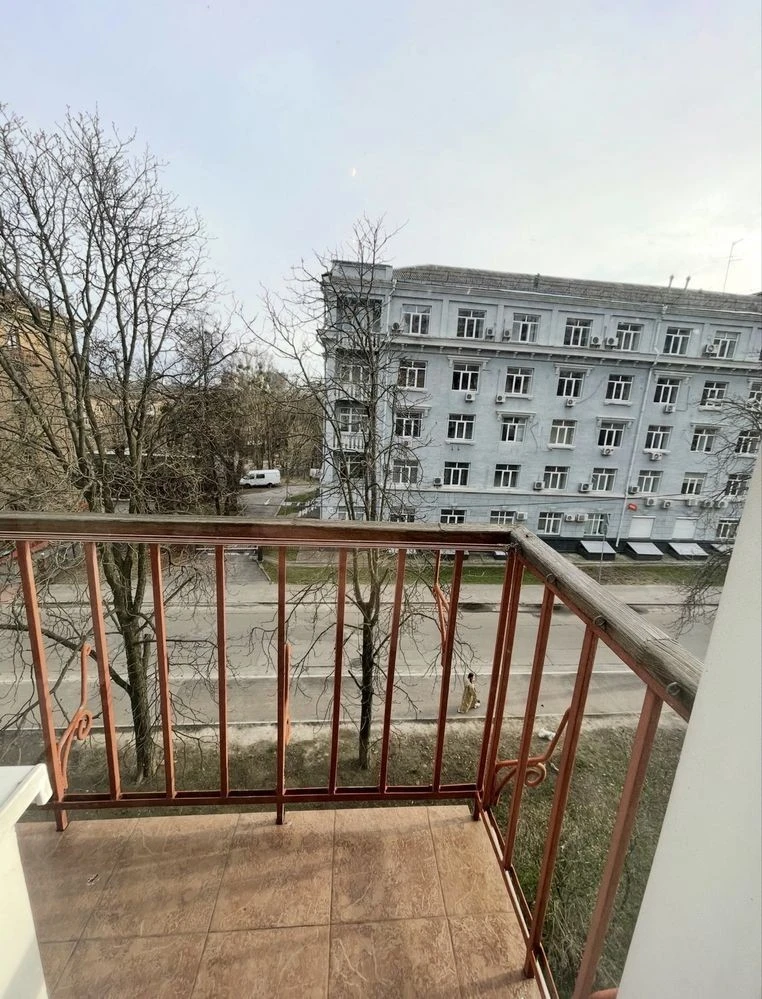 Сдается 1-комнатная квартира, ул. Дмитра Дорошенка (Чигорина), город.