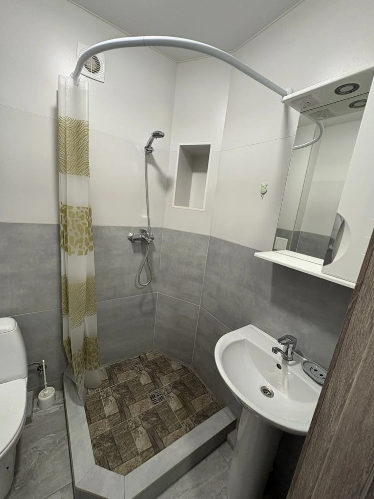 OWNER! 1 bedroom apartment 450 sq m in Osokorky