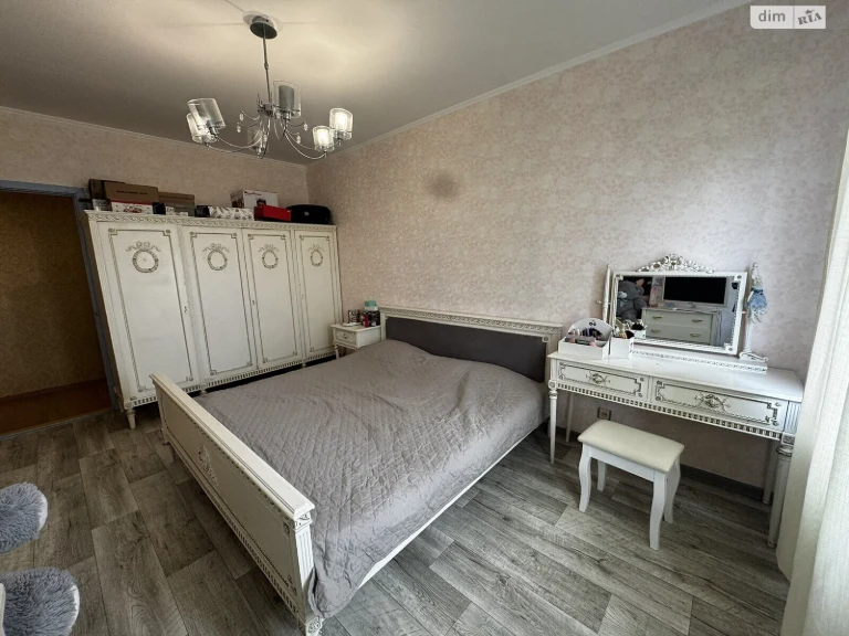 Продажа: Квартира 339-ый микрорайон