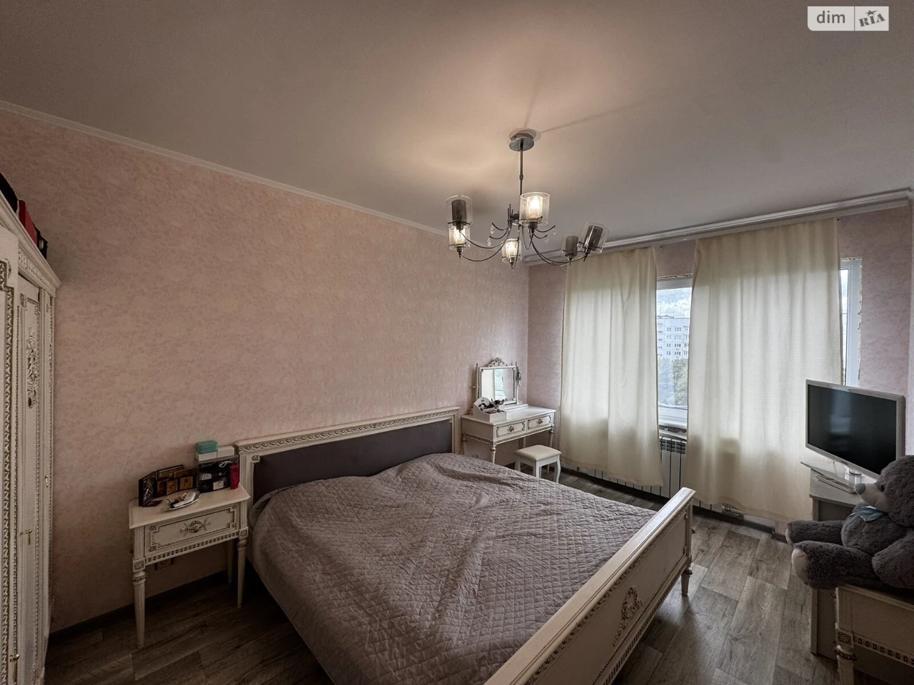 Продаж Квартира 339-ий мікрорайон