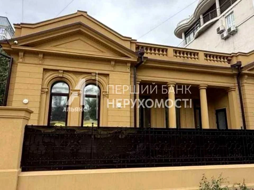 House. Odessa, Zatisna Street