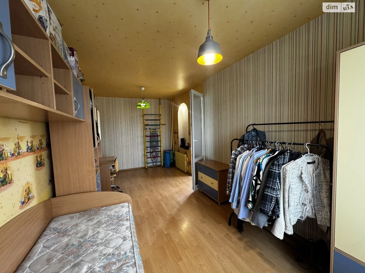 Продаж Квартира 339-ий мікрорайон