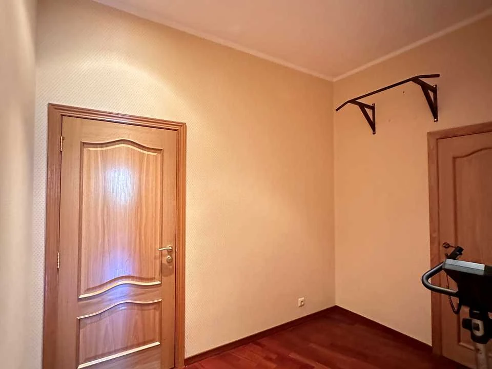 Квартира. Київ, Голосіївський просп.