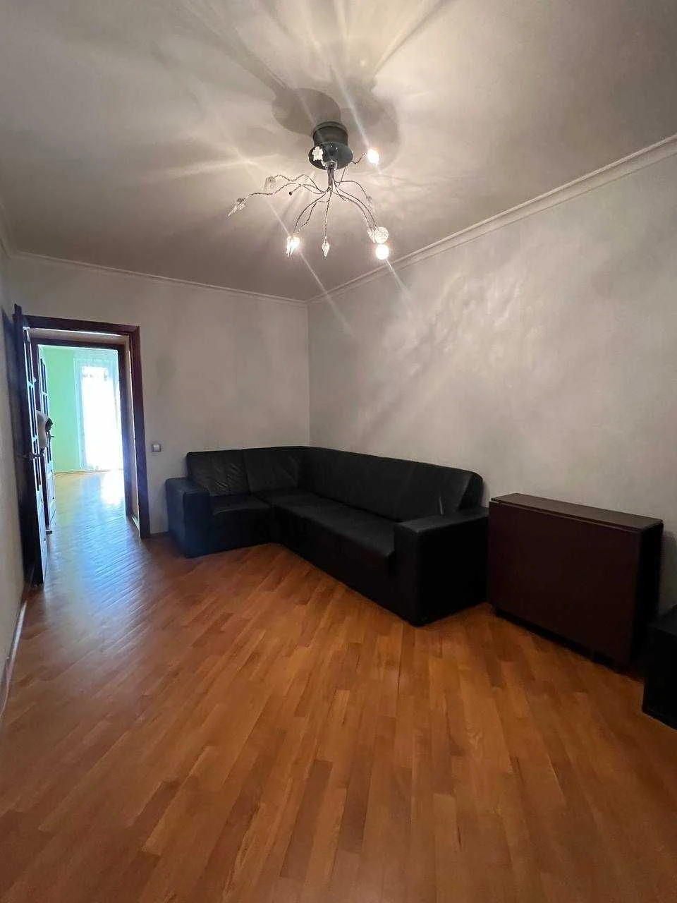 For Sale: 3-room apartment on Astronomical Street