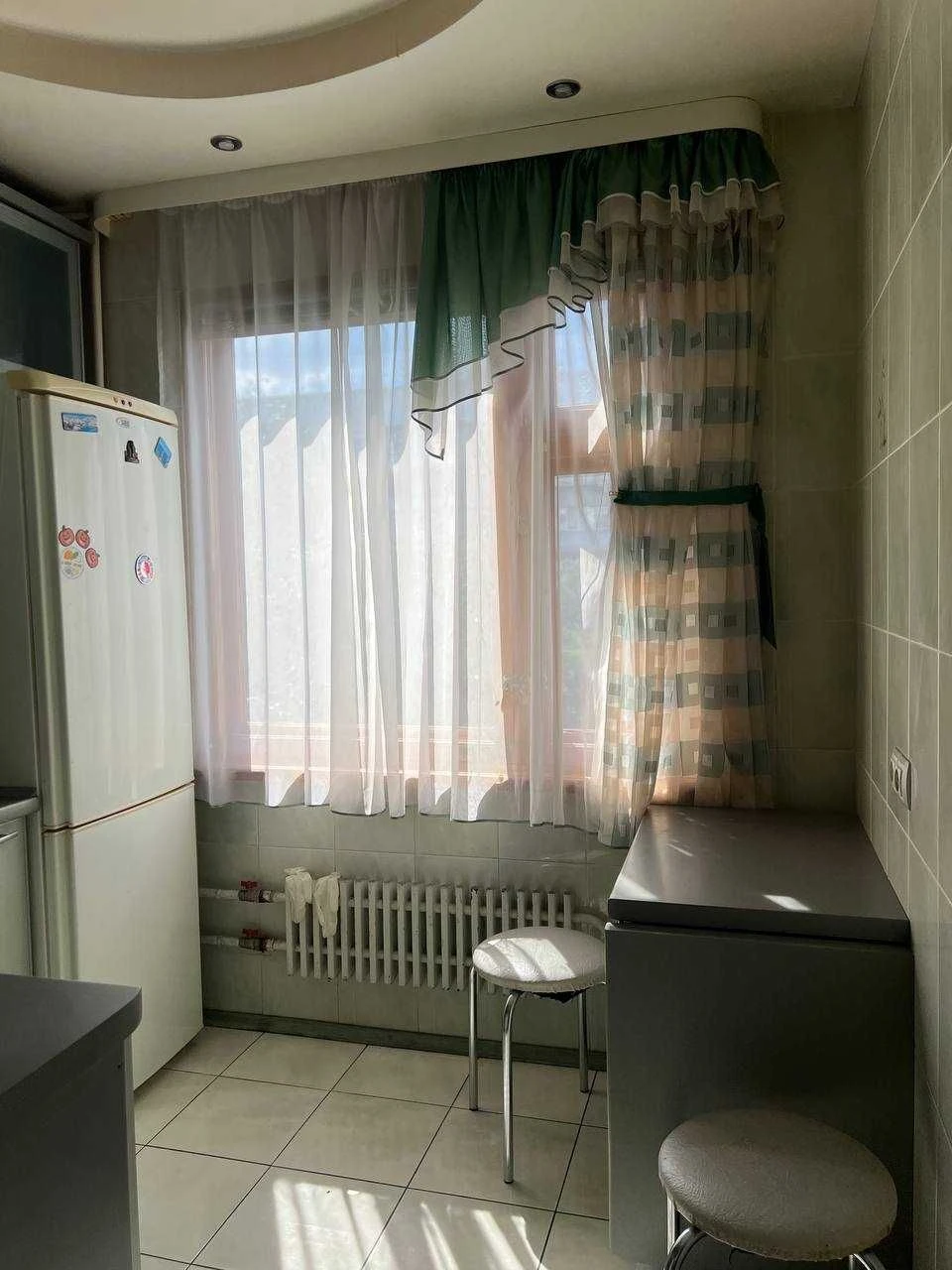 For Sale: 3-room apartment on Astronomical Street