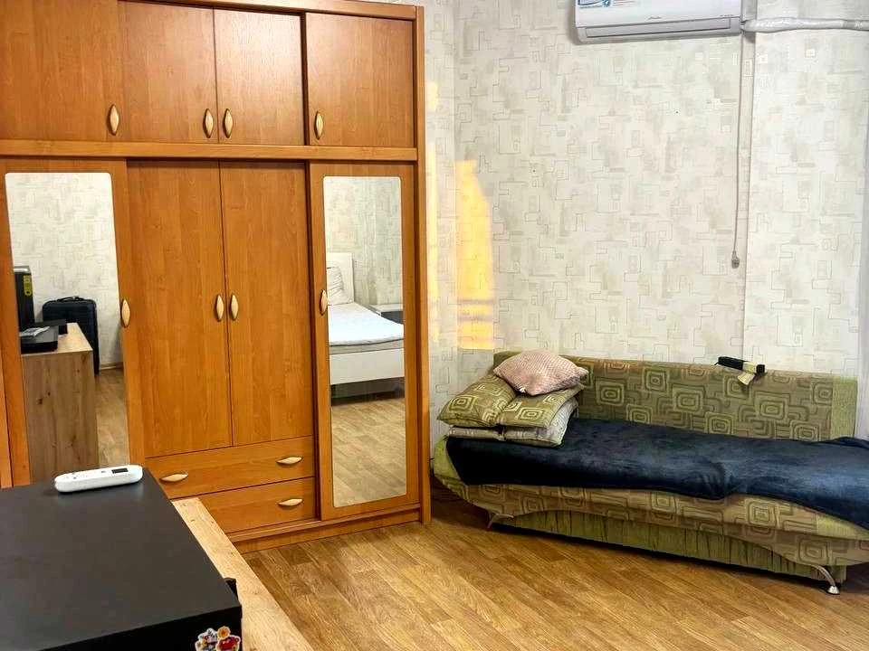 Apartment. Kyiv, Dniprovska Naberezna st.