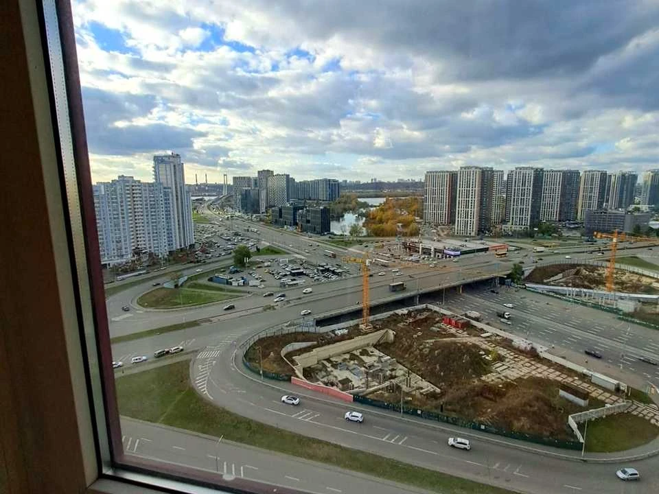 Квартира. Київ, Миколи Бажана просп.