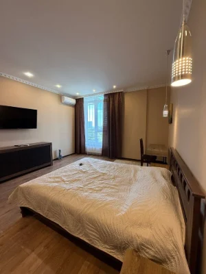 1-комнатная квартира в ЖК Richmond Маккейна 26, Печерск, метро Зверинецкая, Ричмон