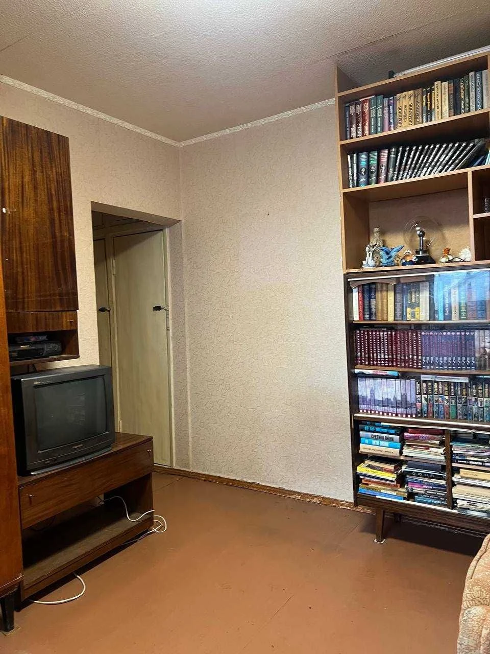 Продам 3-х кiм . квартиру на П.Полi