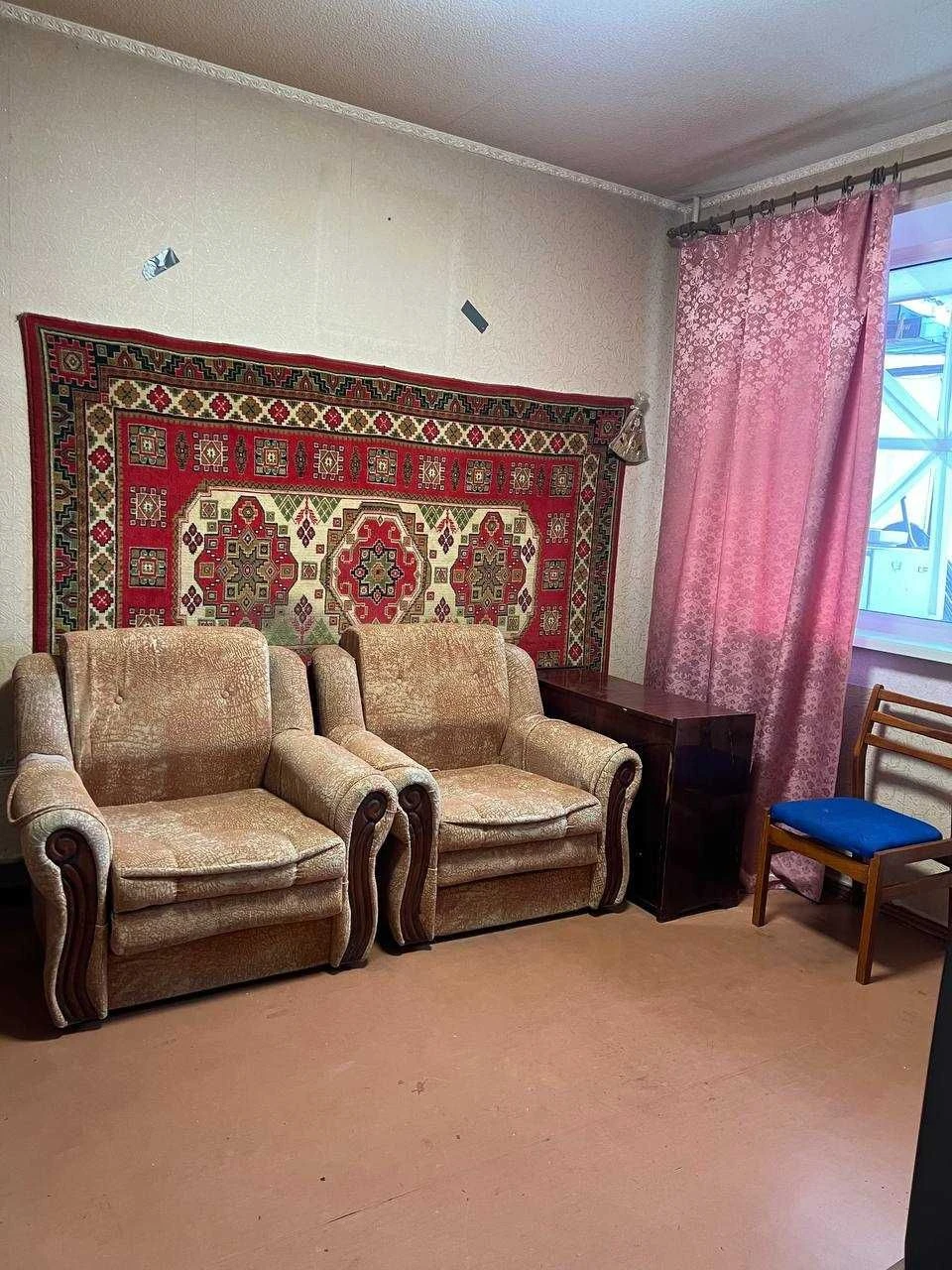 Продам 3-х кiм . квартиру на П.Полi